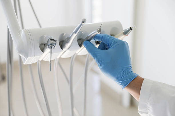 Professional Tooth Extraction technician working in Rapides Parish County, LA
